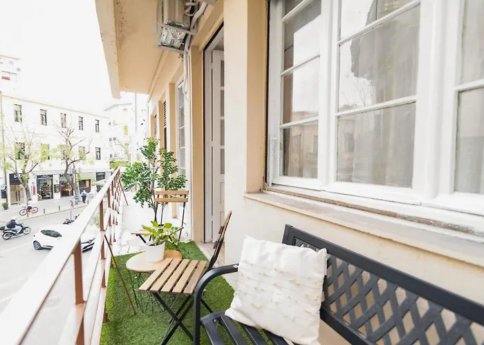 Central Monastiraki Urban Experience