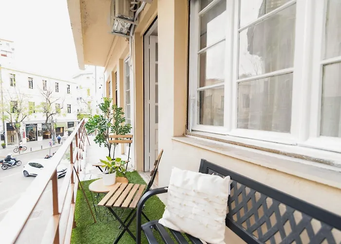Central Monastiraki Urban Experience